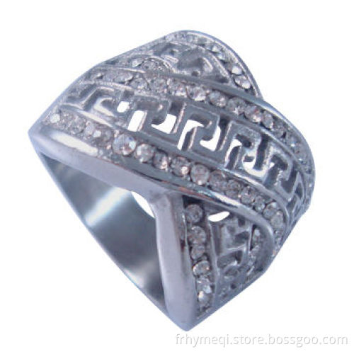 Fancy ring with rhinestone